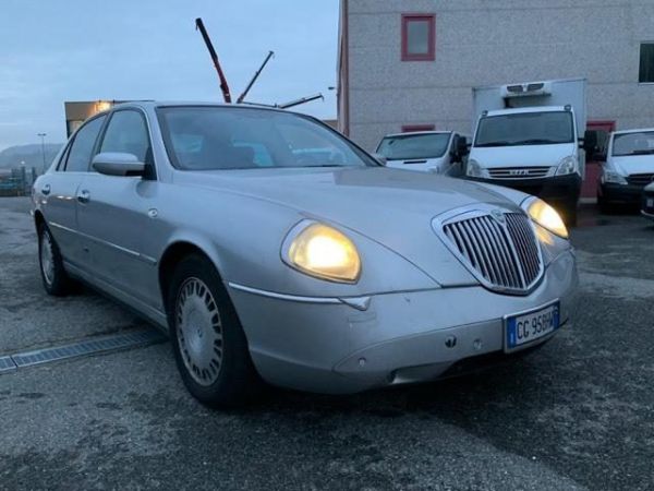 Quattroruote lancia thesis 05 image