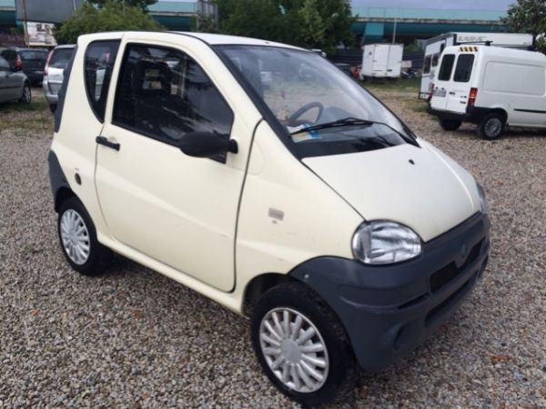 Piaggio M500 Microcar Usata Prezzo E Caratteristiche Tecniche Auto Usate Quattroruote It