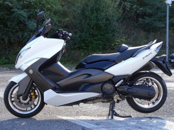 tmax 500 usato 2010